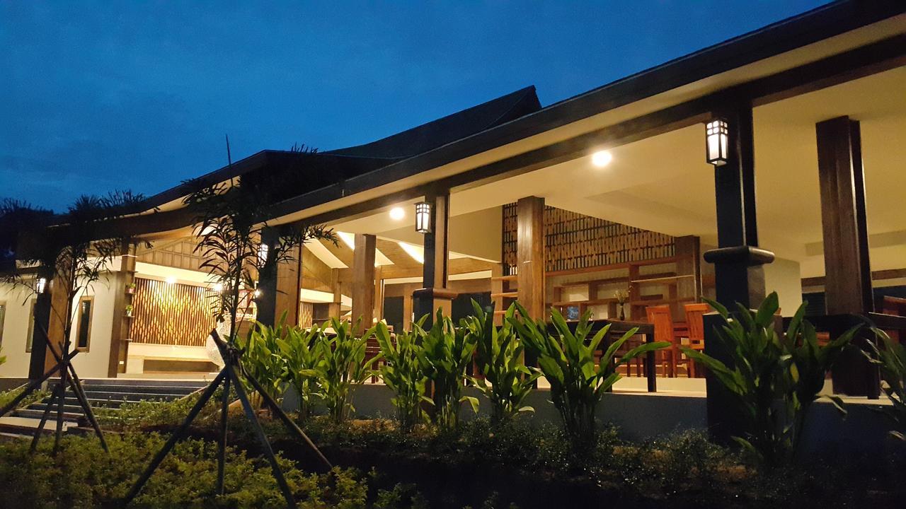 Phu Chom Mork Resort Sangkhla Buri Ngoại thất bức ảnh